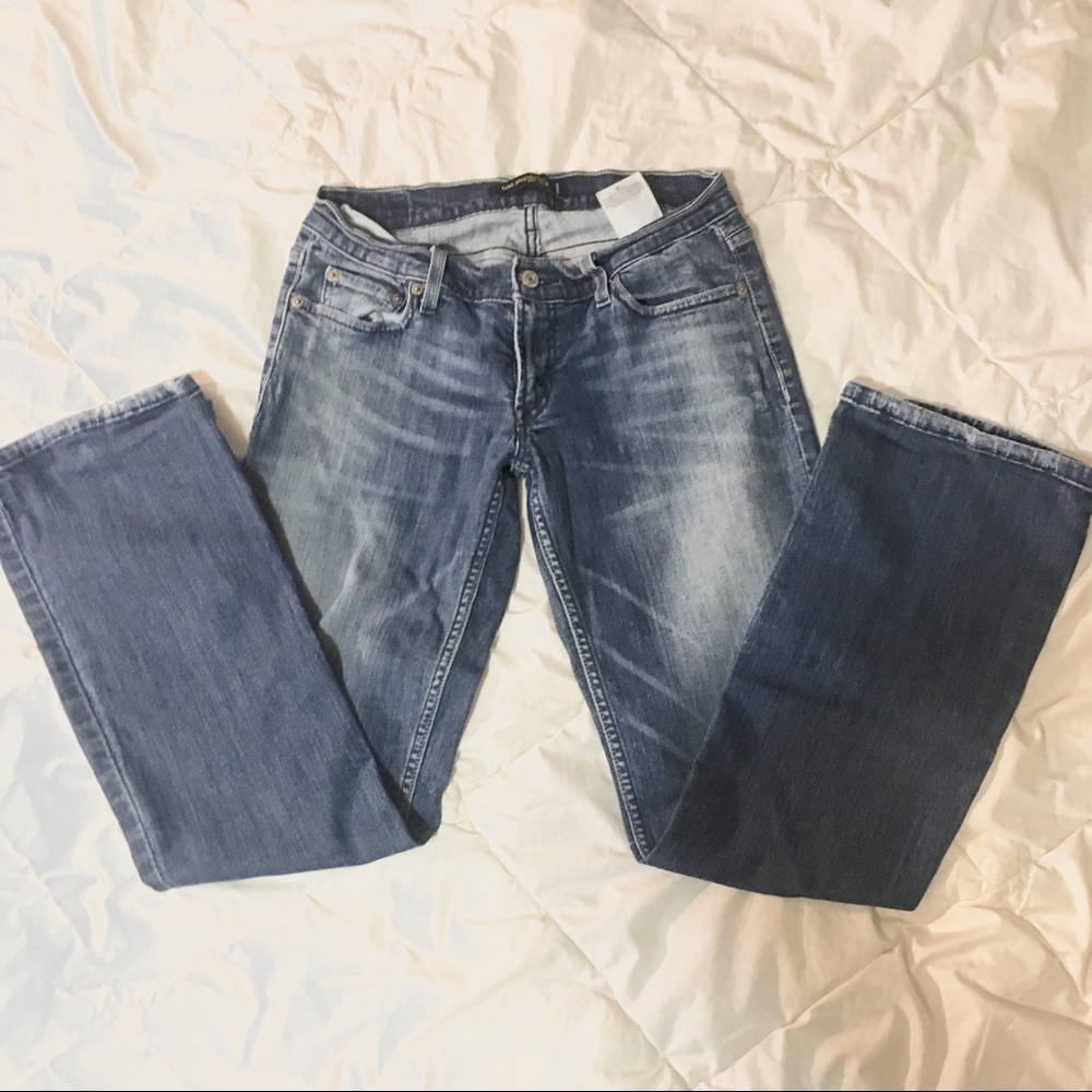 Levi’s too super low 524 jeans straight leg size 7